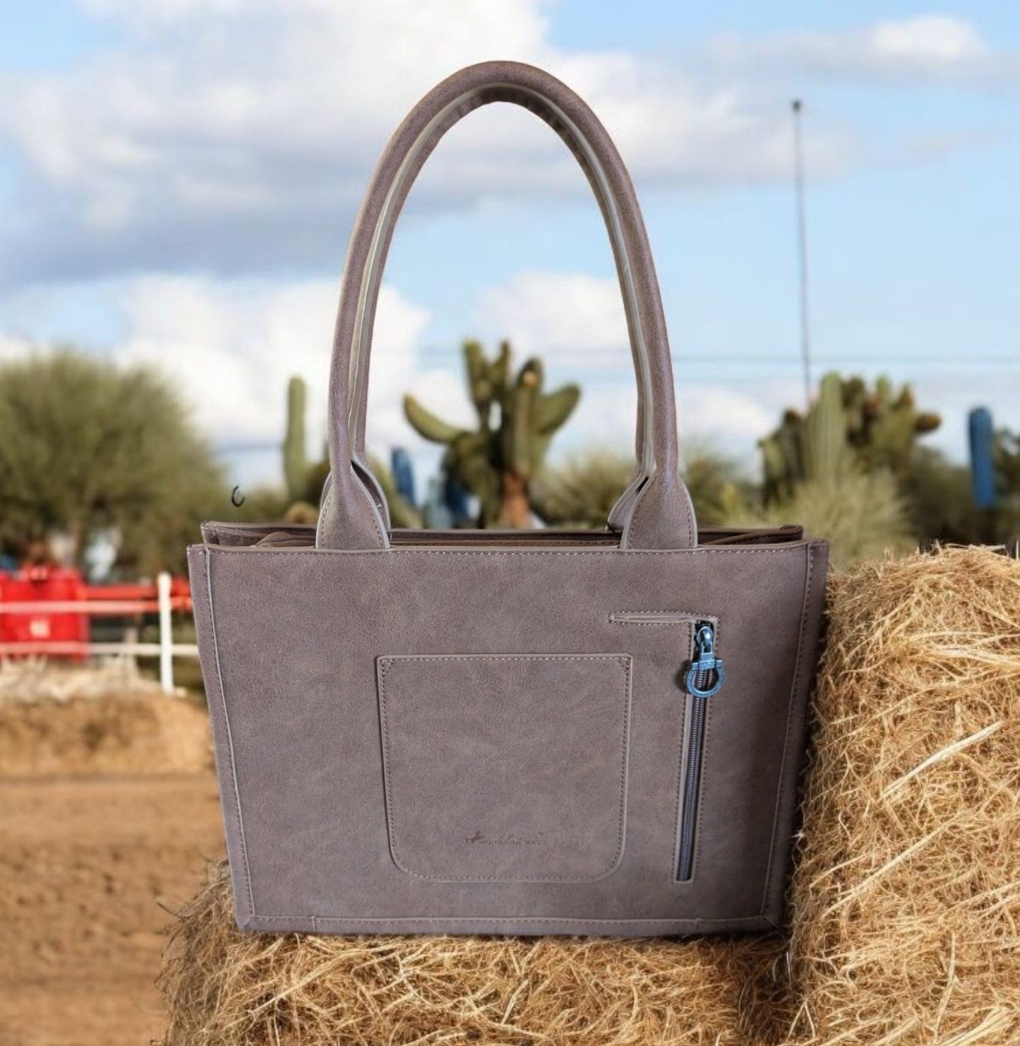 Legacy Cutout Concealed Carry Tote